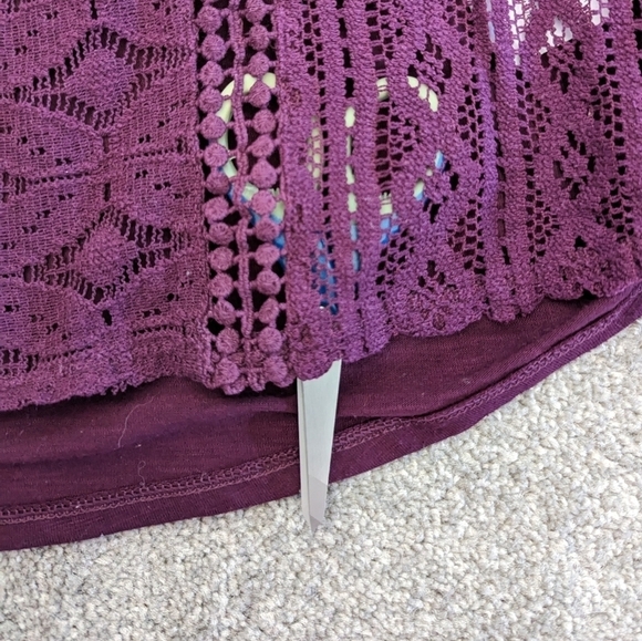 SMART Set purple crochet accent hollow long sleeve top women's XS - Picture 4 of 9